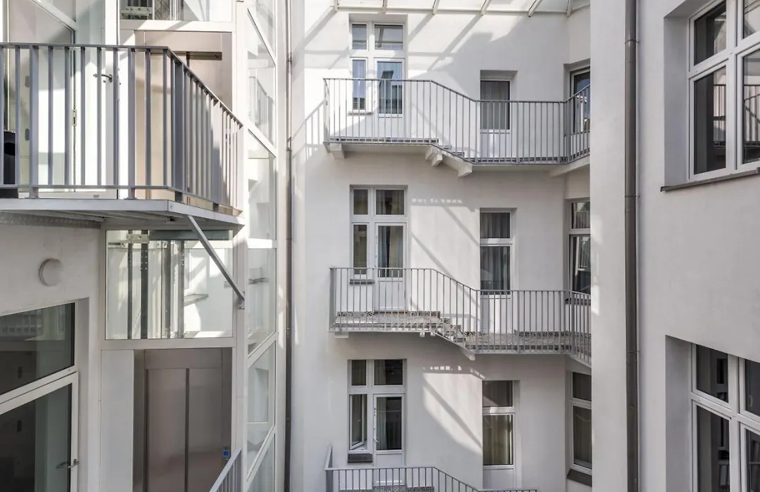 Old Town Apartments - B19-1